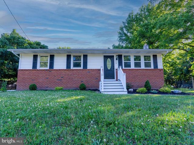 138 E DEL A VUE AVE, Carneys Point, NJ 08069