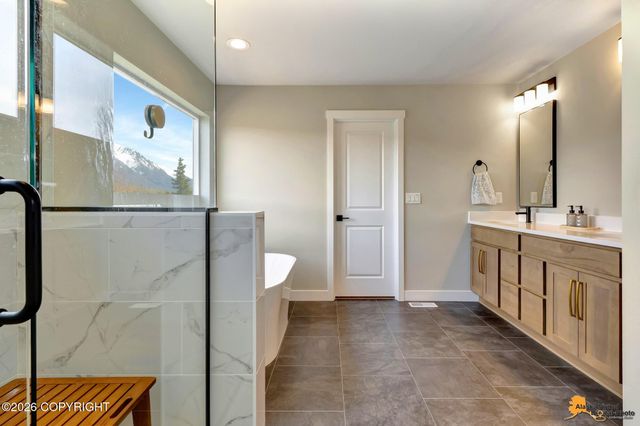 17975 Rivervista Road, Eagle River, AK 99577