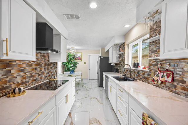 19634 Southaven Drive, Houston, TX 77084