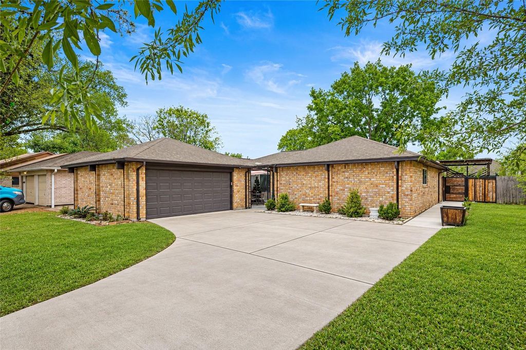 19634 Southaven Drive, Houston, TX 77084