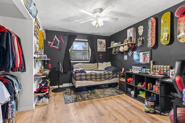 1118 E PARK HILLS DRIVE, Appleton, WI 54915
