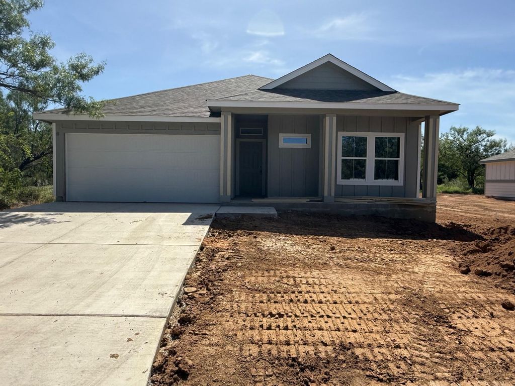 1233 Northcrest DR, Granite Shoals, TX 78654