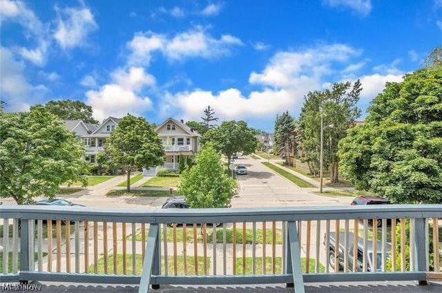 1275 Donald Avenue, Lakewood, OH 44107