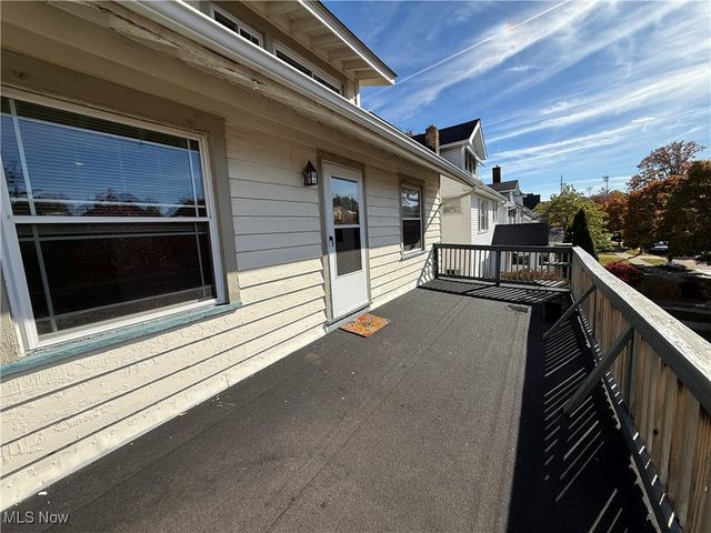 1275 Donald Avenue, Lakewood, OH 44107