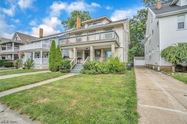 1275 Donald Avenue, Lakewood, OH 44107