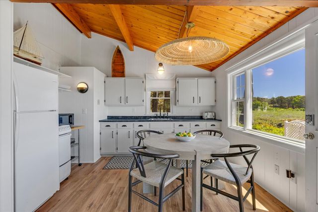 100 Hiawatha Road UNIT B, Wellfleet, MA 02667