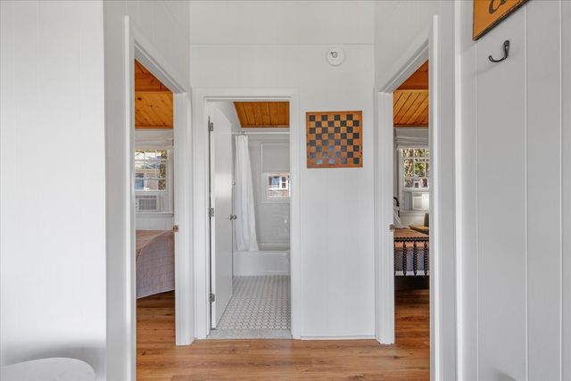 100 Hiawatha Road UNIT B, Wellfleet, MA 02667