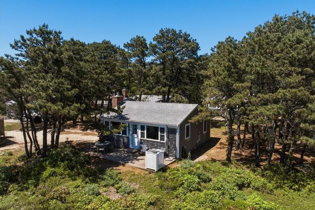 100 Hiawatha Road UNIT B, Wellfleet, MA 02667