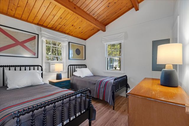 100 Hiawatha Road UNIT B, Wellfleet, MA 02667