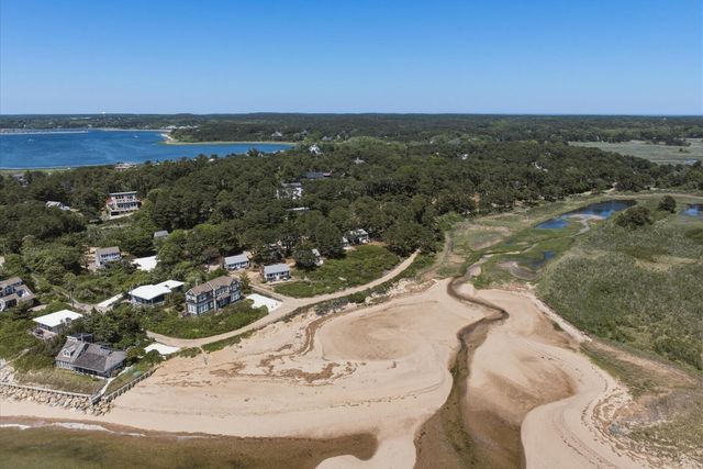 100 Hiawatha Road UNIT B, Wellfleet, MA 02667