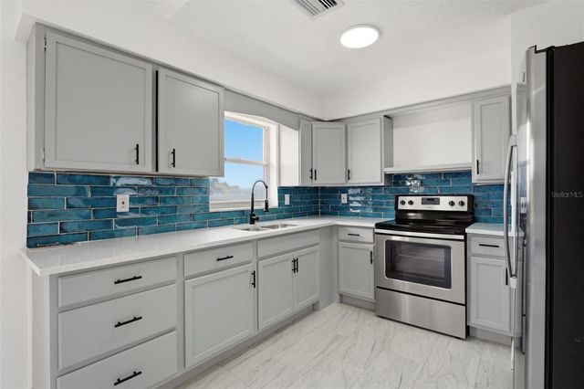 192 ANNAPOLIS LANE, Rotonda West, FL 33947