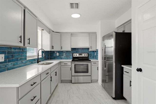 192 ANNAPOLIS LANE, Rotonda West, FL 33947