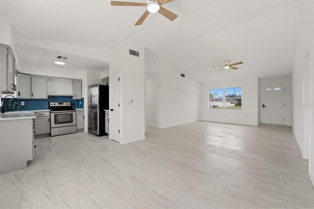 192 ANNAPOLIS LANE, Rotonda West, FL 33947