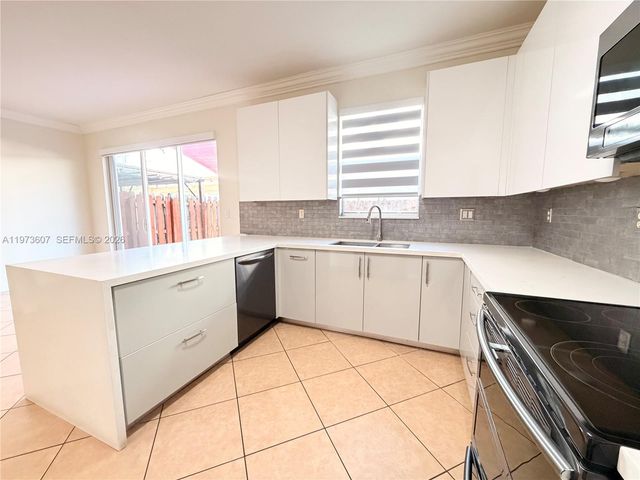 12877 SW 134th St, Miami, FL 33186