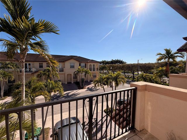 12877 SW 134th St, Miami, FL 33186