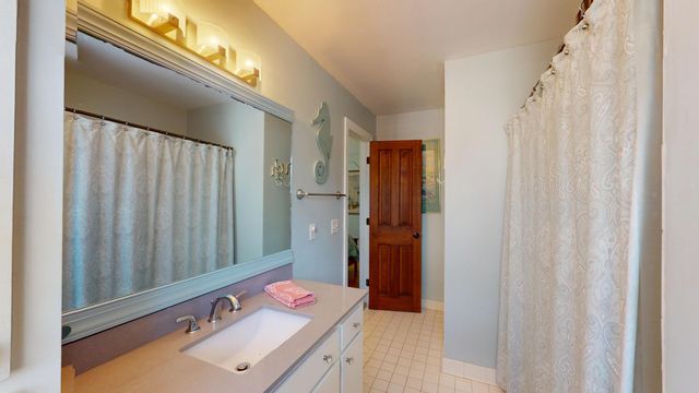 781 Lake Frances Drive, Charleston, SC 29412