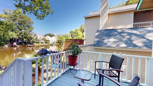 781 Lake Frances Drive, Charleston, SC 29412