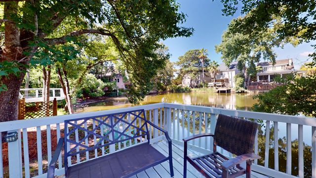 781 Lake Frances Drive, Charleston, SC 29412
