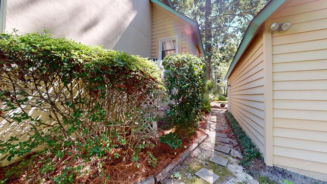 781 Lake Frances Drive, Charleston, SC 29412