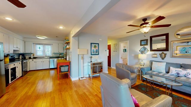 781 Lake Frances Drive, Charleston, SC 29412