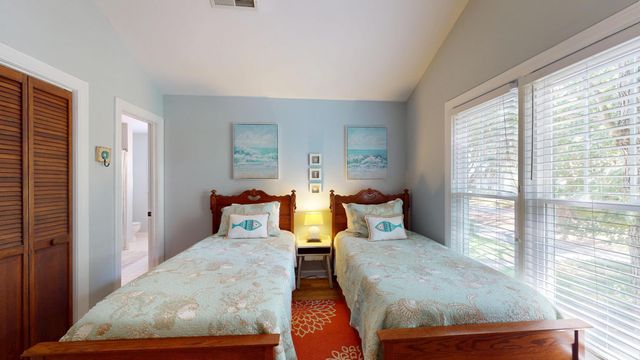 781 Lake Frances Drive, Charleston, SC 29412