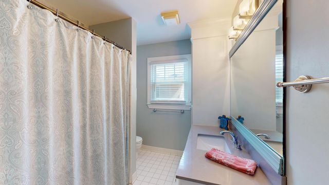 781 Lake Frances Drive, Charleston, SC 29412