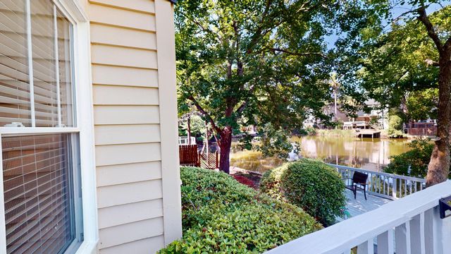 781 Lake Frances Drive, Charleston, SC 29412