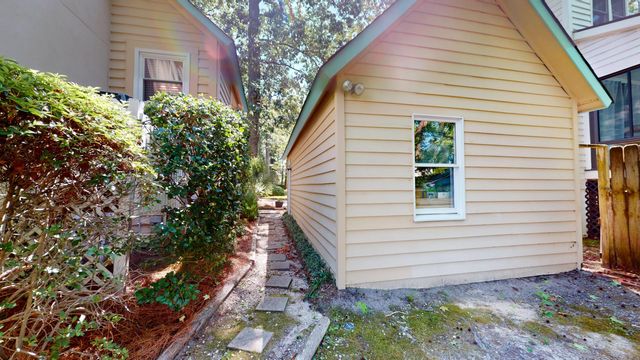 781 Lake Frances Drive, Charleston, SC 29412