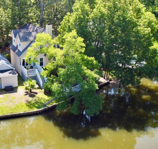 781 Lake Frances Drive, Charleston, SC 29412
