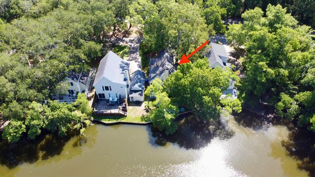 781 Lake Frances Drive, Charleston, SC 29412