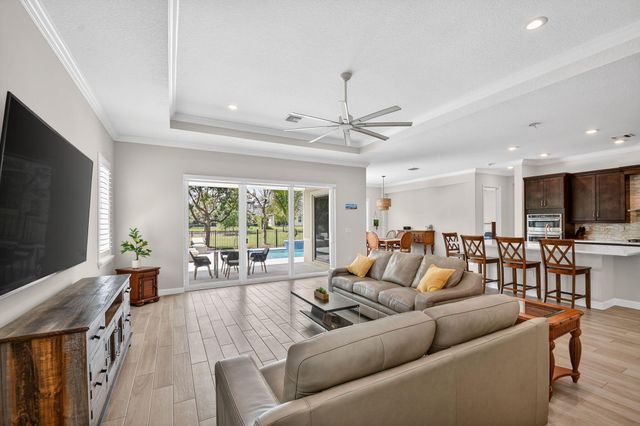 1055 Ember Ridge Run, Loxahatchee, FL 33470