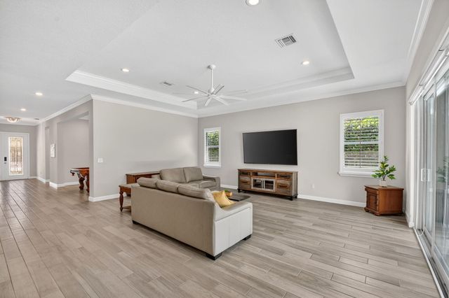 1055 Ember Ridge Run, Loxahatchee, FL 33470