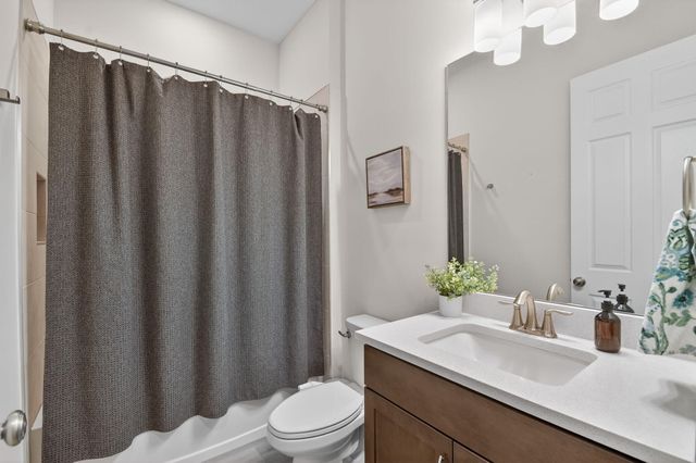 1055 Ember Ridge Run, Loxahatchee, FL 33470