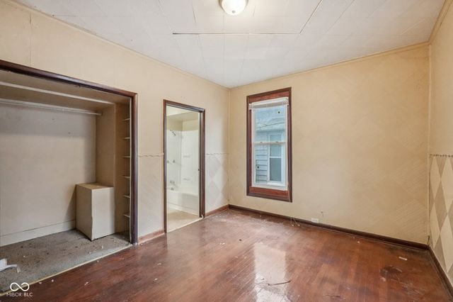 404 N Grant Avenue, Indianapolis, IN 46201