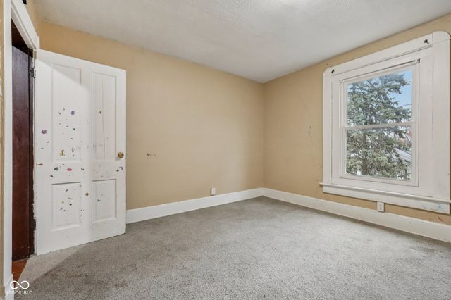 404 N Grant Avenue, Indianapolis, IN 46201