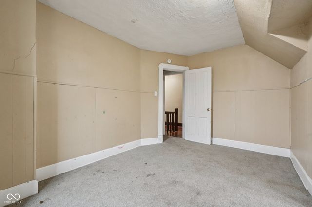 404 N Grant Avenue, Indianapolis, IN 46201