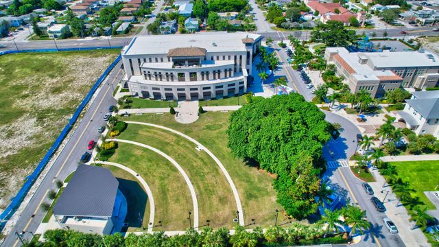 205 NE 3rd Street 208, Boynton Beach, FL 33435