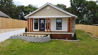 219 N Chestnut Street, Harrison, AR 72601