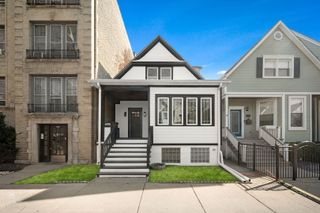 3641 N Hermitage Avenue, Chicago, IL 60613