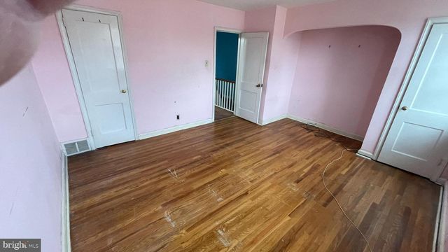 3042 FAIRFIELD ST, Philadelphia, PA 19136