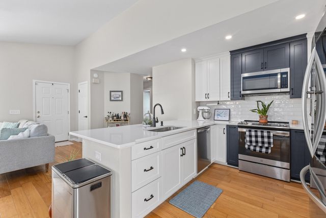 534 Beverly Drive, Summerville, SC 29485