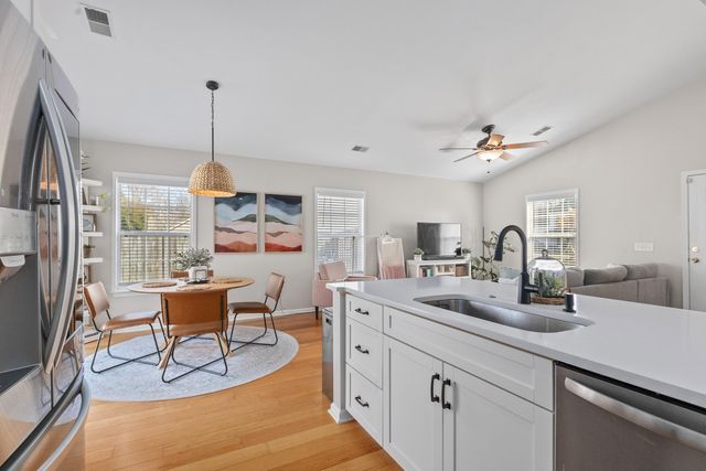 534 Beverly Drive, Summerville, SC 29485