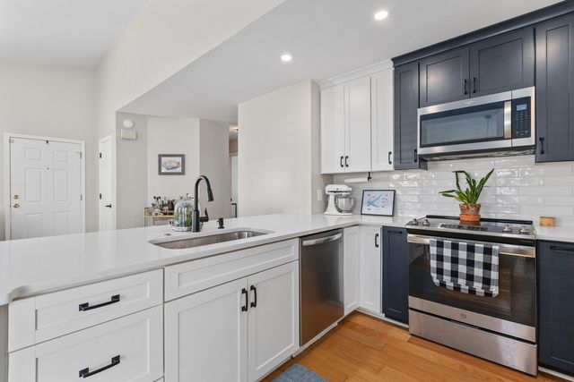 534 Beverly Drive, Summerville, SC 29485