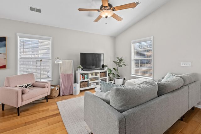 534 Beverly Drive, Summerville, SC 29485