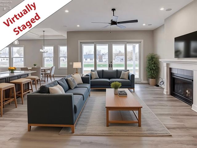5843 Marcella Way, North Ridgeville, OH 44039