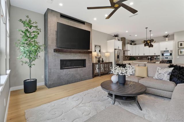 1751 Barefoot Drive, Windsor, CO 80550