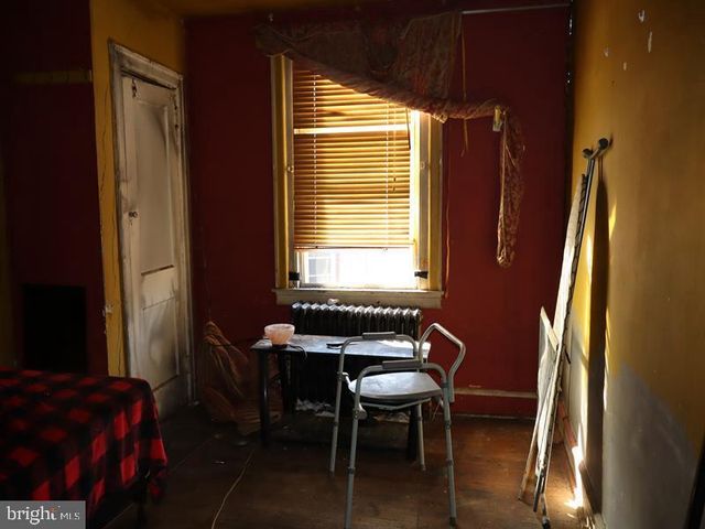 1906 PLYMOUTH ST, Philadelphia, PA 19138