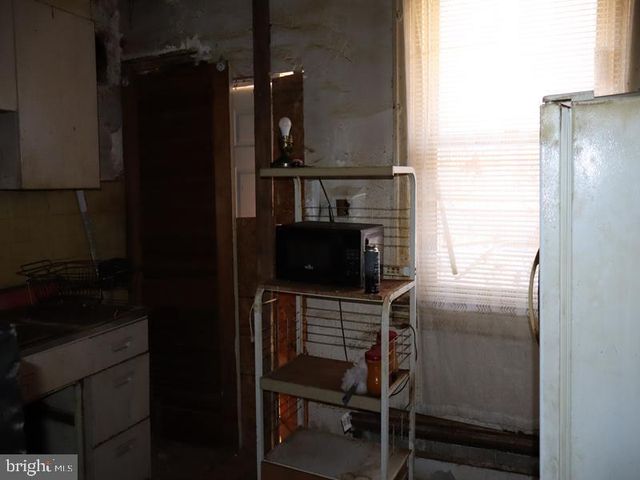 1906 PLYMOUTH ST, Philadelphia, PA 19138