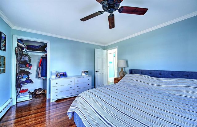 4 Hillcrest Avenue, Smithfield, RI 02828