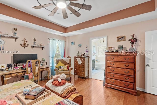 23 Oleander Dr, Beaufort, SC 29907